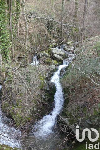 Maison de village 5 pièces de 100 m² à Burzet (07450)