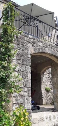 Maison de village 5 pièces de 100 m² à Burzet (07450)