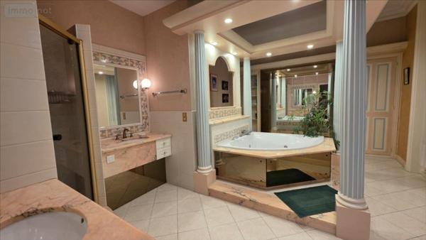 Maison de ville à vendre à Châteauroux dans l'Indre (36000), ref : 021/1571