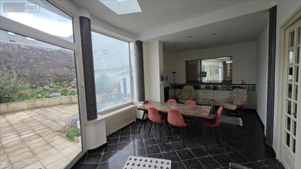 Maison de ville à vendre à Châteauroux dans l'Indre (36000), ref : 021/1571