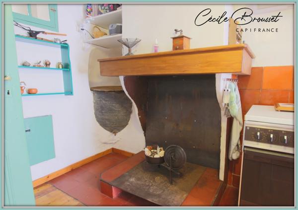 Maison de village rénovée à vendre 7 pièces SAINT LAURENT DE CERDANS (66)