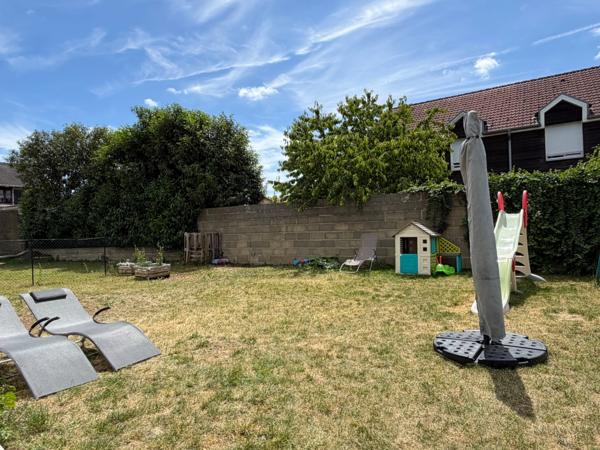 MAISON 3 CHAMBRES AVEC GARAGE ET JARDIN