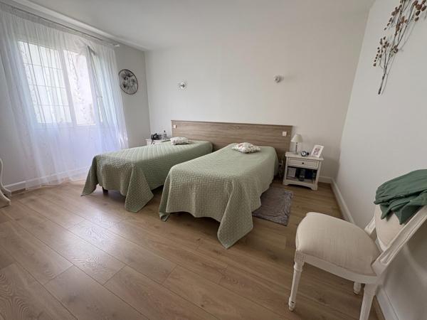 Maison de plain-pied de 180m².