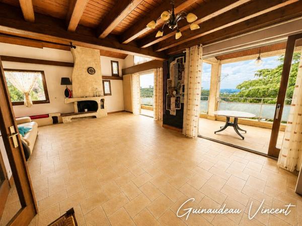 Maison à POUZAUGES, 85700 - 6 pièces 175m²