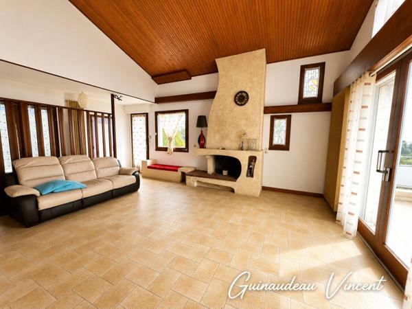 Maison à POUZAUGES, 85700 - 6 pièces 175m²