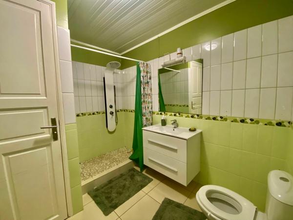 Maison à vendre    6 pièces •  Le Lamentin