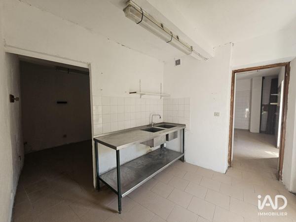 Location restaurant 95 m² Saint-Julien-de-Peyrolas