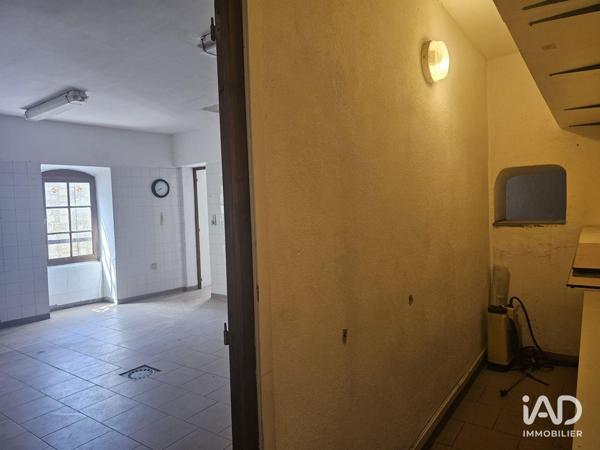 Location restaurant 95 m² Saint-Julien-de-Peyrolas