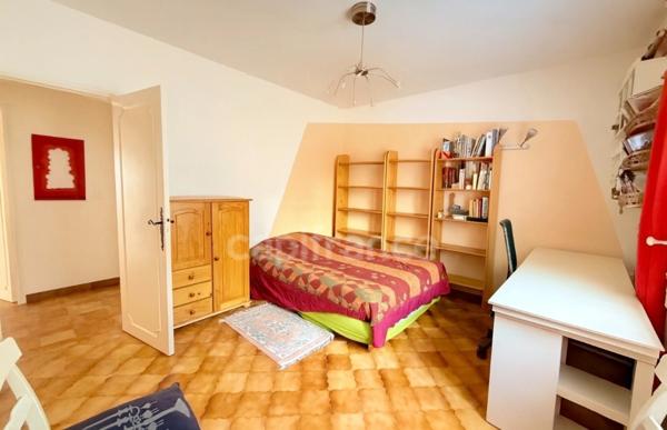 Maison provençale 7 pièces avec garage et piscine DRAGUIGNAN (83)