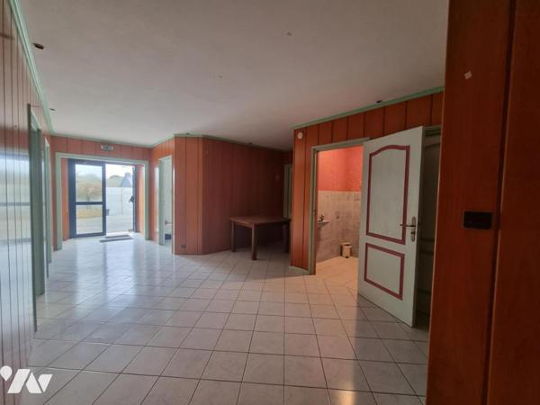 Maison familiale + maison indépendante+ hangar