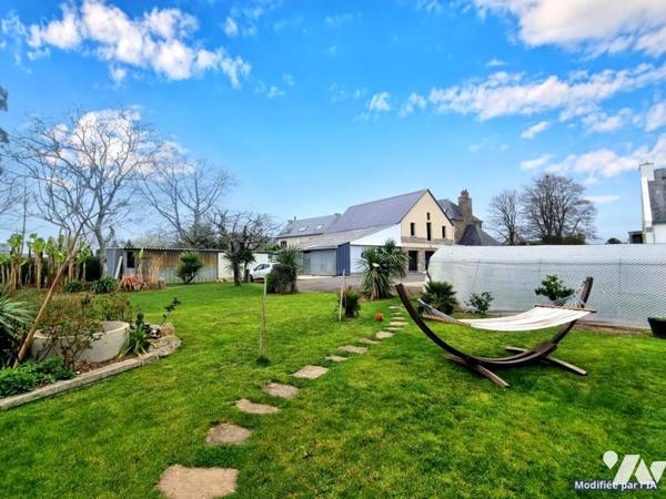 Maison familiale + maison indépendante+ hangar