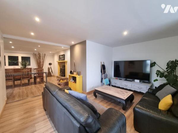 Maison familiale + maison indépendante+ hangar