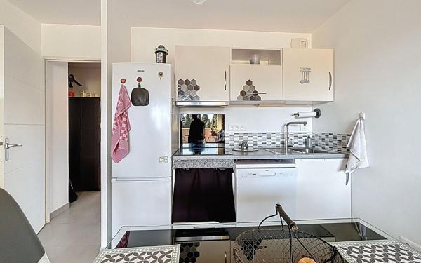Appartement à vendre    2 pièces • 44 m2 Montpellier