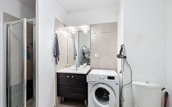 Appartement à vendre    2 pièces • 44 m2 Montpellier