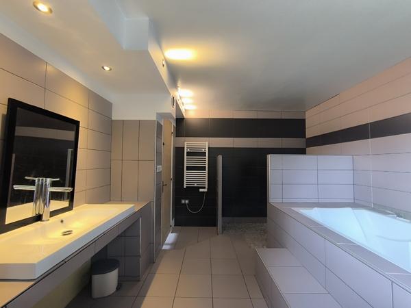 Charly-sur-Marne (02310) Maison individuelle 6 pièces