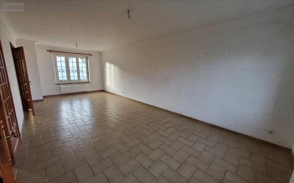 Maison individuelle à vendre à Carhaix-Plouguer dans le Finistère (29270), ref : 29066-1062729