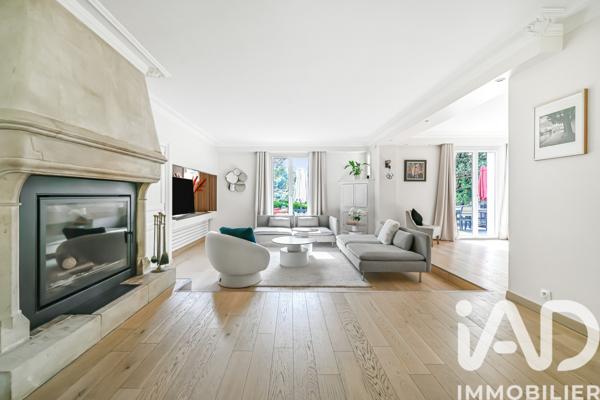 Maison à vendre 7 pièces 173 m² Bougival