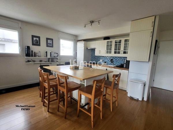 Appartement T3 lumineux avec balcon-terrasse – Bruges-Lac