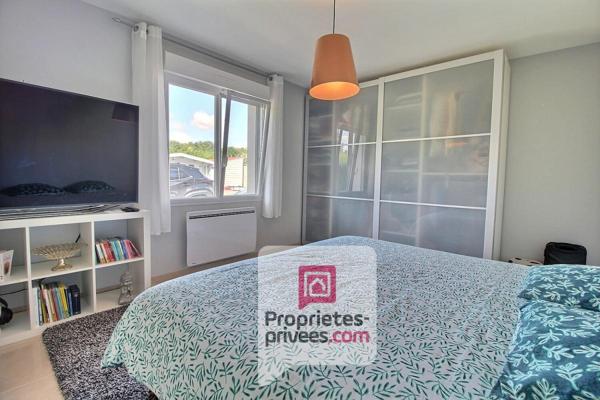 1h15 de PARIS - MAISON CONTEMPORAINE DE PLAIN-PIED 150 m2, CHALET, GARAGE de 80 m2, Le TOUT EDIFIE SUR -6400 m2 DE TERRAIN CLOS