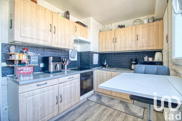 Appartement à vendre 5 pièces 91 m² Aubergenville