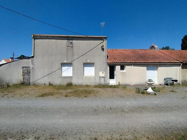 Maison longère en pierre, terrain 10 077 m2