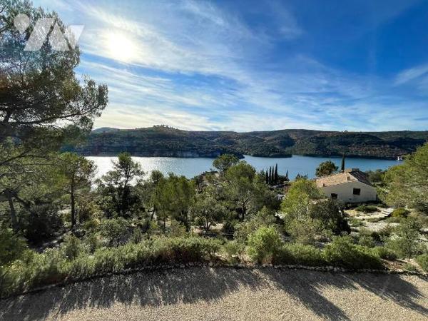 A vendre - Esparron-de-Verdon (04) - Alpes de Haute Provence: 
Villa d'env 129,60 m² avec une ...