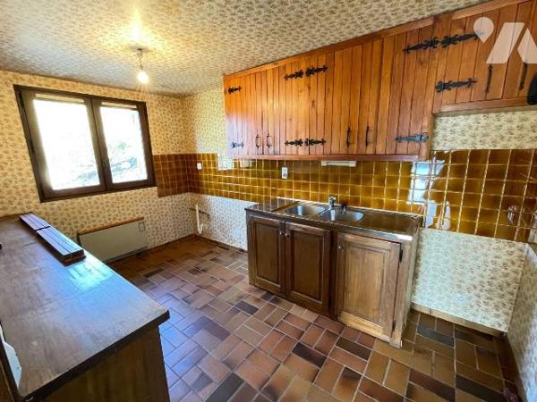 A vendre - Esparron-de-Verdon (04) - Alpes de Haute Provence: 
Villa d'env 129,60 m² avec une ...