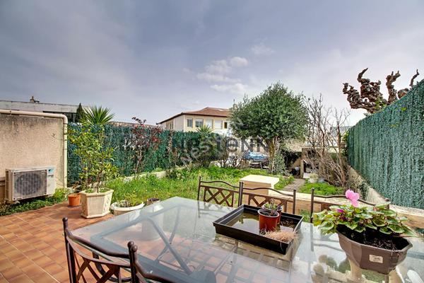 Maison Vitrolles nord 4 pièce(s) 80 m2 + veranda 23m², 3 chambres, terrain 140m² environ.