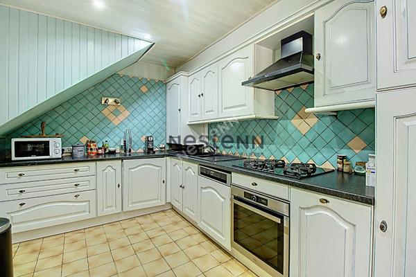 Maison Vitrolles nord 4 pièce(s) 80 m2 + veranda 23m², 3 chambres, terrain 140m² environ.