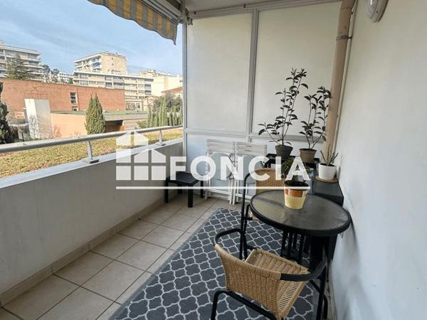À vendre Appartement 3 pièces 74.15 m² - Marseille 13008