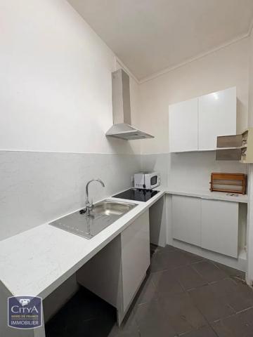 Appartement à louer 4 pièces 79m² Valenciennes (59300)