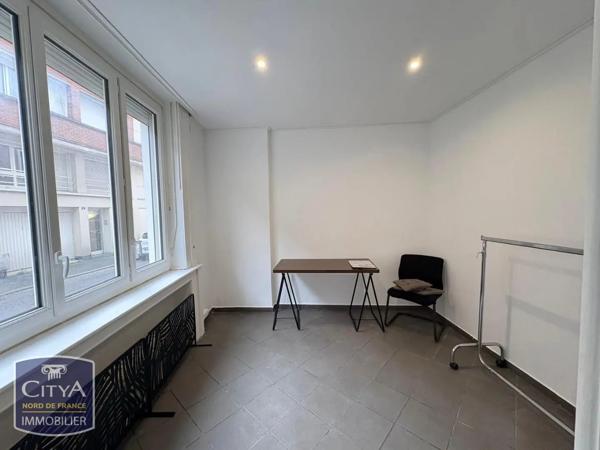 Appartement à louer 4 pièces 79m² Valenciennes (59300)