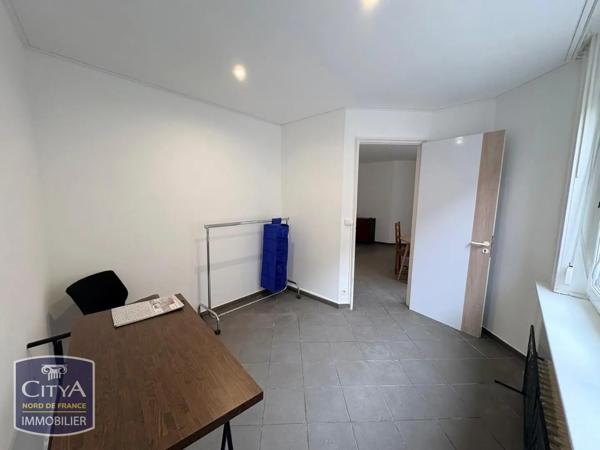 Appartement à louer 4 pièces 79m² Valenciennes (59300)