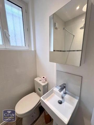 Appartement à louer 4 pièces 79m² Valenciennes (59300)