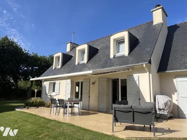 FOUESNANT – ENTRE BOURG ET PLAGES – PROPRIÉTÉ DE CHARME SUR PLUS DE 3 600 M² DE PARC ARBORÉ