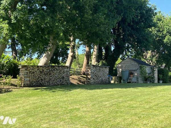 FOUESNANT – ENTRE BOURG ET PLAGES – PROPRIÉTÉ DE CHARME SUR PLUS DE 3 600 M² DE PARC ARBORÉ