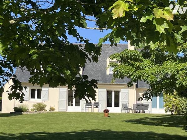 FOUESNANT – ENTRE BOURG ET PLAGES – PROPRIÉTÉ DE CHARME SUR PLUS DE 3 600 M² DE PARC ARBORÉ