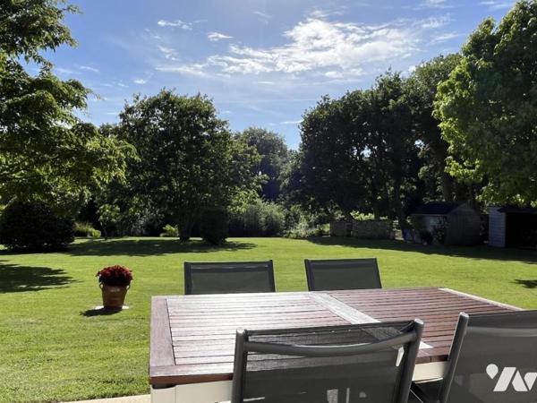 FOUESNANT – ENTRE BOURG ET PLAGES – PROPRIÉTÉ DE CHARME SUR PLUS DE 3 600 M² DE PARC ARBORÉ