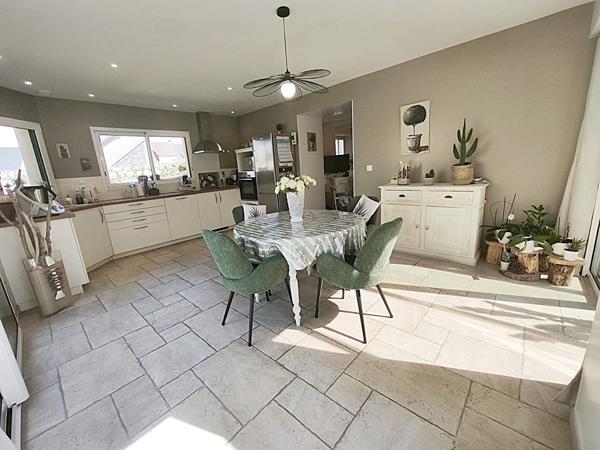 Maison à vendre |  Bréhal |  7 pièces | 149 m²