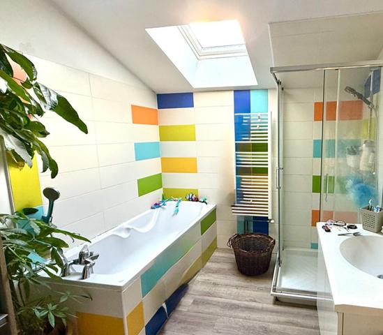 A VENDRE - MAISON 6 PIECES - 49270 OREE D'ANJOU