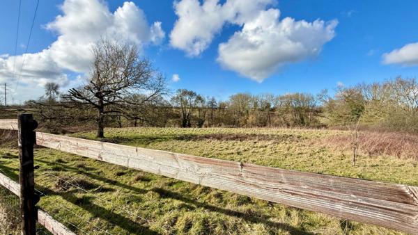 A VENDRE - MAISON 6 PIECES - 49270 OREE D'ANJOU