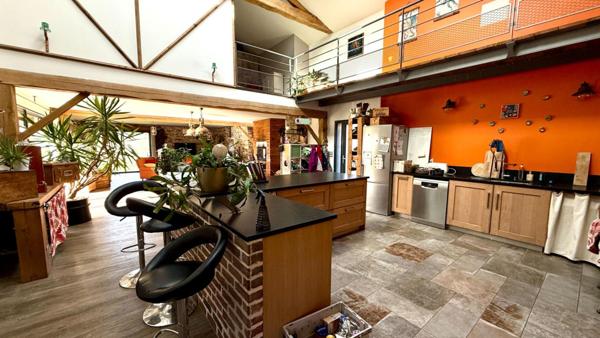 A VENDRE - MAISON 6 PIECES - 49270 OREE D'ANJOU