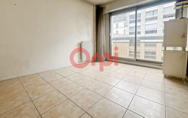 Appartement à vendre    3 pièces • 62,21 m2 Paris 11