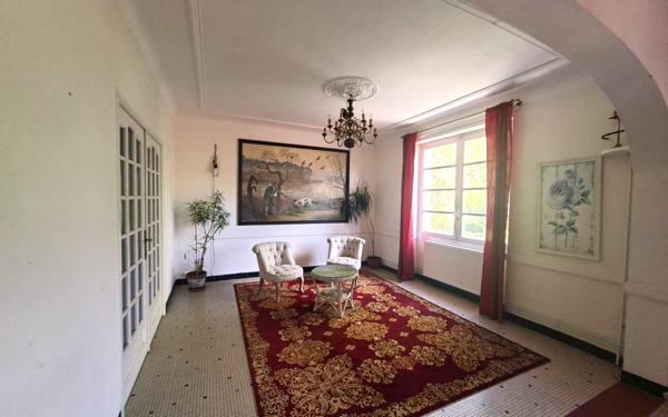 Maison à vendre    7 pièces •  Dax