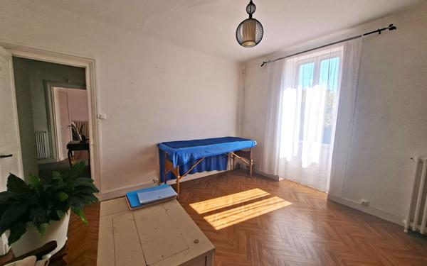 Maison à vendre    7 pièces •  Dax