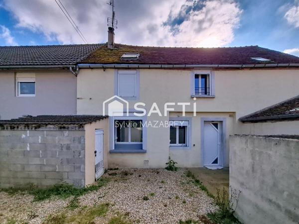 Maison de ville avec cour – 3 chambres –