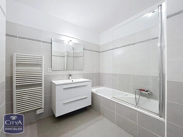 Appartement à vendre 2 pièces 53.96m² Saint-Raphaël (83700)