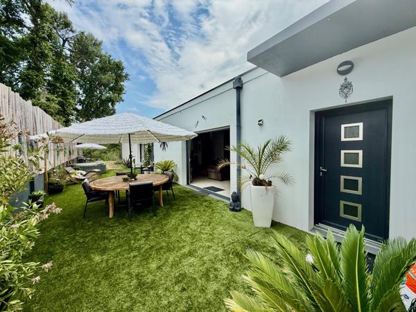 Saint-Georges-de-Didonne (17110) 

1.2KM DE LA PLAGE & DU CENTRE VILLE