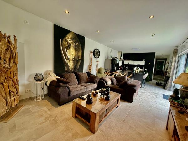 Saint-Georges-de-Didonne (17110) 

1.2KM DE LA PLAGE & DU CENTRE VILLE