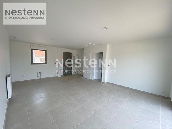 Découvrez ces maisons neuves T2 et T3 à Blois, livrées prêtes à vivre avec jardin paysager, terrasse, parkings privatifs et options sur-mesure. Maison témoin visitable !